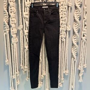 Levi’s Mile High Super Skinny Jean | Black